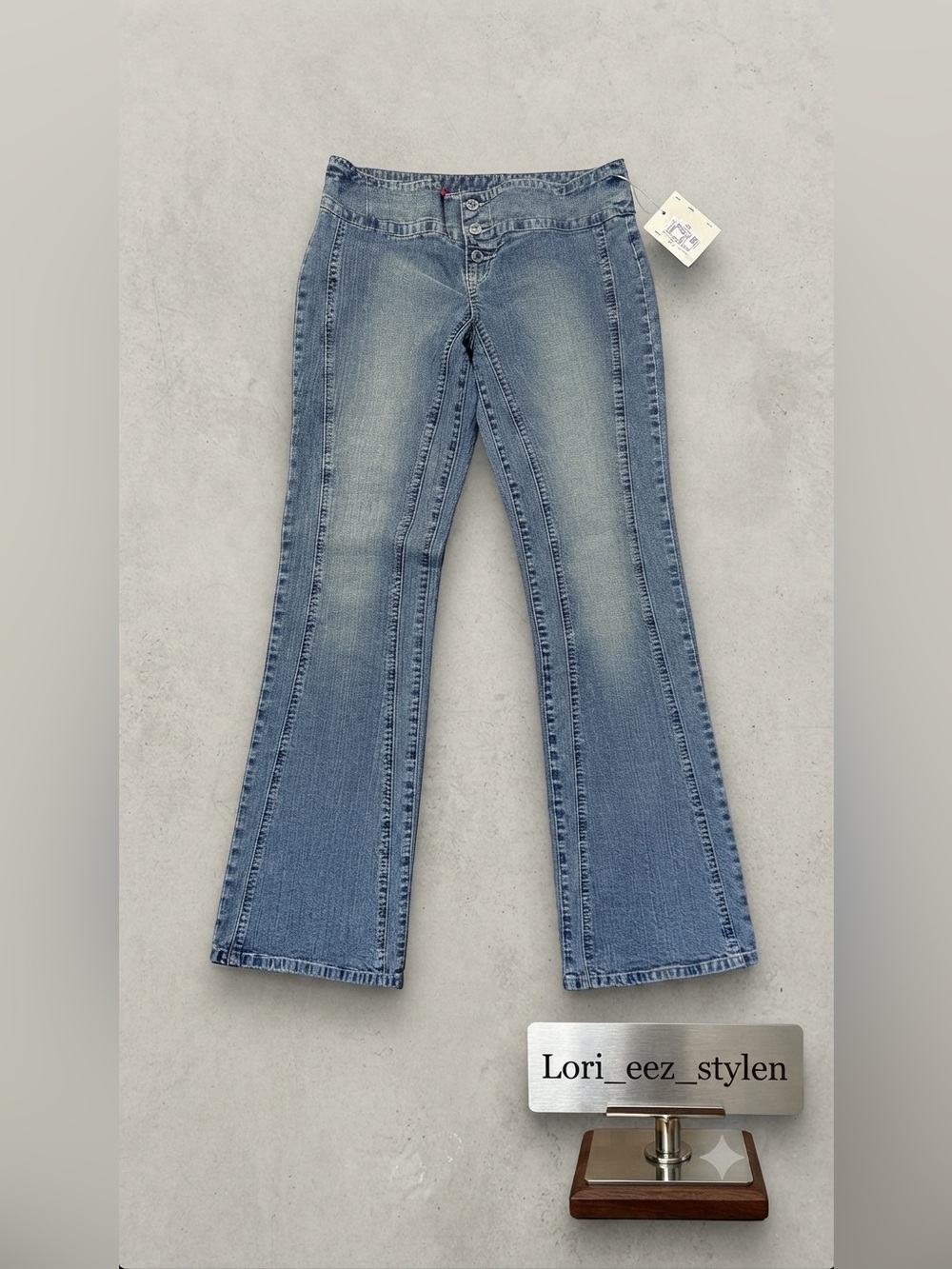 Vintage Dead-Stock with Tags rare find Guess Women’s Light Blue Flared Jeans